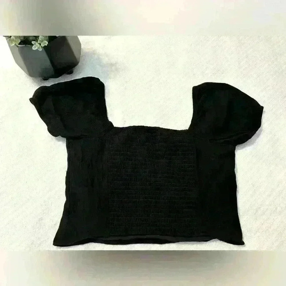 Hollister Crop Cotton Tie Bust Top in Black Size Medium - Picture 3 of 5